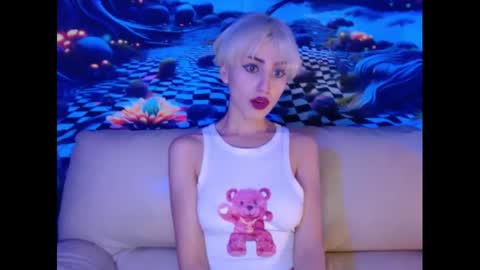 Aubrey online show from December 7, 2024, 11:12 pm