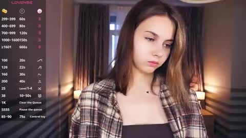 Jolyn online show from October 2, 2025, 6:09 am