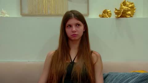 Snapshot of audreybarlow chatting on October 4, 2025, 6:33 am Audrey online show from October 4, 2025, 6:33 am