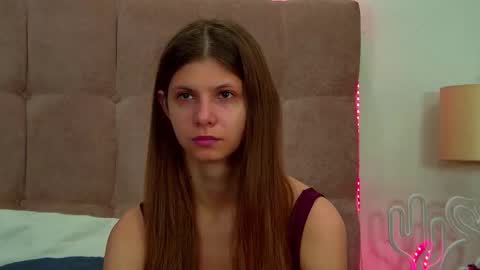 Snapshot of audreybarlow chatting on October 21, 2025, 6:25 am Audrey online show from October 21, 2025, 6:25 am