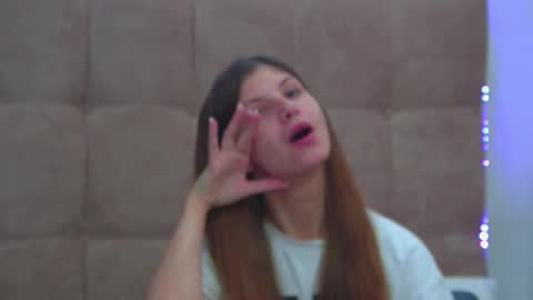 Snapshot of audreybarlow chatting on November 29, 2025, 6:38 am Audrey online show from November 29, 2025, 6:38 am