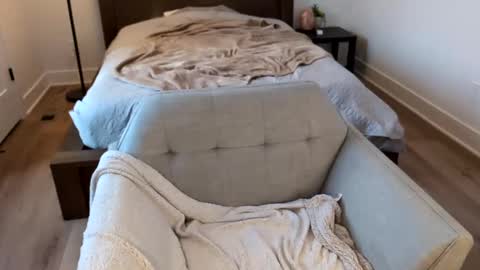 Miss Audrey online show from March 11, 2025, 9:04 pm