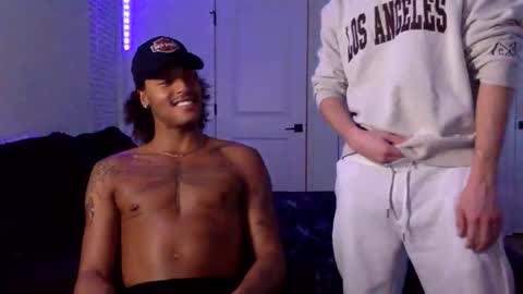 augiexrated online show from February 2, 2026, 4:33 am