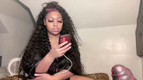 Snapshot of aunyxxx chatting on January 16, 2025, 4:38 am aunyxxx online show from January 16, 2025, 4:38 am
