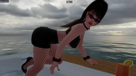 Aura online show from June 10, 2026, 10:30 pm