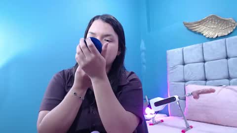 Aura Arnau online show from January 12, 2026, 6:35 pm