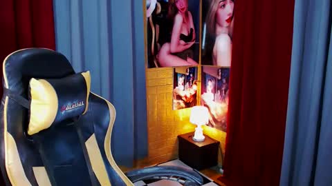 Miss awra online show from February 25, 2026, 6:01 am