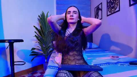 auralis_lux online show from June 1, 2026, 12:18 pm