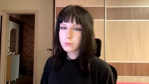 Lily online show from August 10, 2026, 3:32 am
