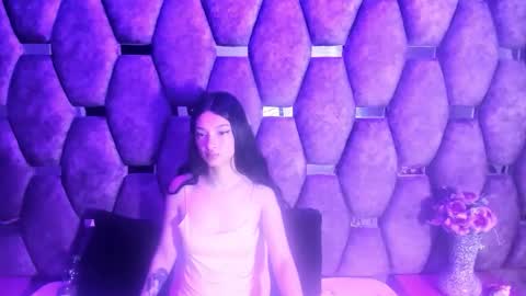 Snapshot of aurora18palmer chatting on October 22, 2025, 2:39 pm aurora online show from October 22, 2025, 2:39 pm