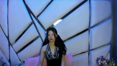 Snapshot of aurora18palmer chatting on November 10, 2025, 3:00 pm aurora online show from November 10, 2025, 3:00 pm