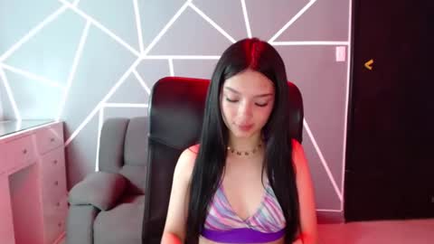 Snapshot of aurora18palmer chatting on November 29, 2025, 6:33 pm aurora online show from November 29, 2025, 6:33 pm