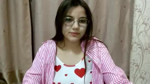 Kiara Xanthe online show from March 21, 2026, 5:49 pm