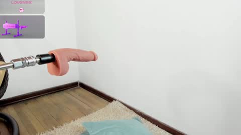 Snapshot of aurora_divine chatting on January 5, 2025, 10:29 pm aurora_divine online show from January 5, 2025, 10:29 pm