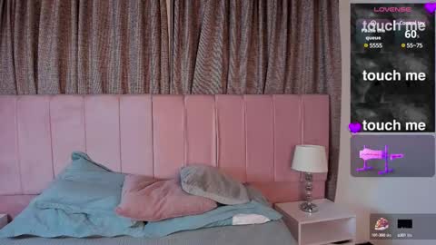 Snapshot of aurora_divine chatting on February 28, 2025, 2:09 am aurora_divine online show from February 28, 2025, 2:09 am