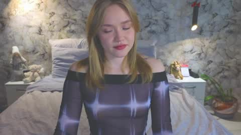 Kate online show from March 25, 2026, 2:28 am