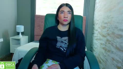 Snapshot of aurora_jones1 chatting on September 18, 2025, 3:30 am Aurora online show from September 18, 2025, 3:30 am