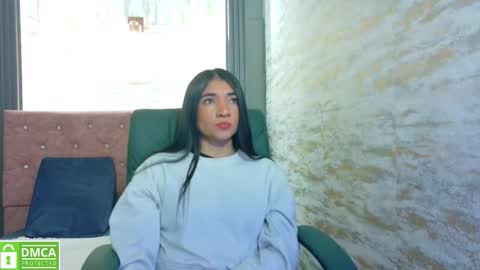 Snapshot of aurora_jones1 chatting on September 28, 2025, 3:45 am Aurora online show from September 28, 2025, 3:45 am