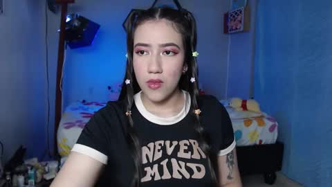 Aurora  online show from November 23, 2025, 3:06 am