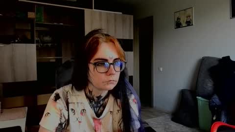 Snapshot of aurora_spell chatting on September 17, 2025, 12:29 pm Milana online show from September 17, 2025, 12:29 pm