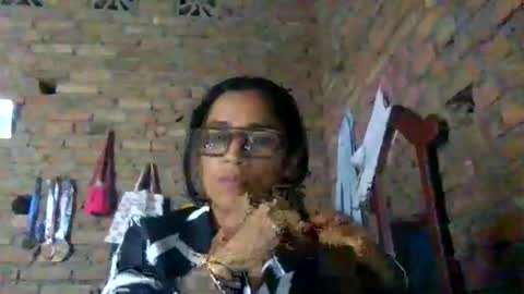 auroraangels1 online show from June 1, 2026, 12:56 am