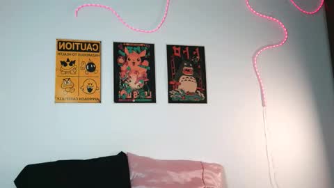 Snapshot of aurorabeck chatting on October 26, 2025, 1:22 am Aurora online show from October 26, 2025, 1:22 am