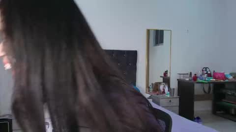 Aurora online show from February 28, 2026, 1:50 am