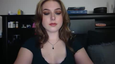 Snapshot of auroralightz1 chatting on March 2, 2026, 8:15 pm auroralightz1 online show from March 2, 2026, 8:15 pm