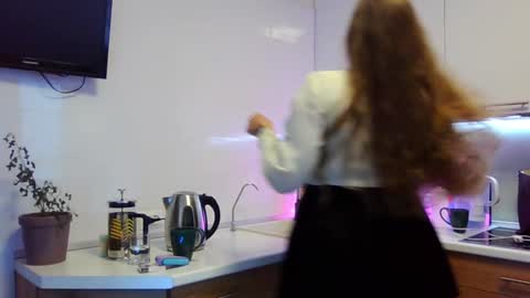 Snapshot of aurore_harris chatting on January 8, 2025, 7:45 am Aurore Harris online show from January 8, 2025, 7:45 am