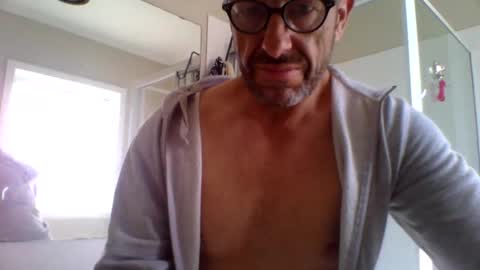 Snapshot of aussieguy59660 chatting on September 21, 2025, 1:07 am aussieguy59660 online show from September 21, 2025, 1:07 am