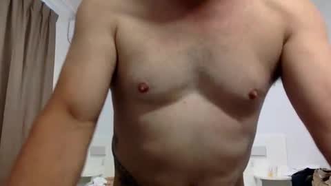 aussieguy59660 online show from February 4, 2026, 8:14 pm