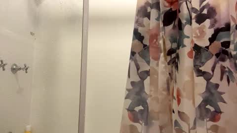 Milf4u online show from March 28, 2026, 8:47 am