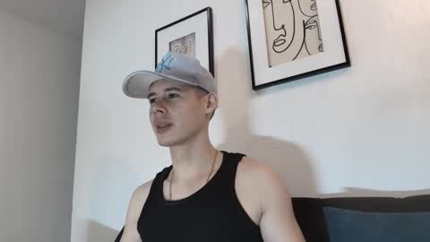 austiin online show from October 17, 2025, 6:32 pm