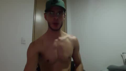austin0613 online show from April 22, 2026, 5:43 am