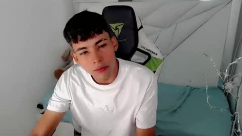 AUSTIN online show from November 7, 2025, 12:27 pm