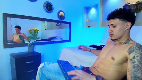 AUSTIN  online show from December 19, 2024, 3:40 am