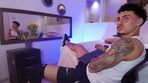 AUSTIN  online show from December 19, 2024, 6:45 am