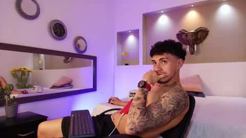 AUSTIN  online show from January 4, 2025, 8:49 am