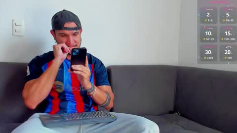 A online show from October 23, 2025, 8:29 pm