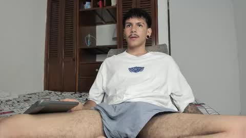 Austin online show from October 8, 2025, 8:17 pm