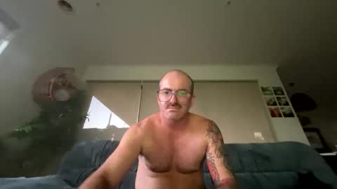 austintoner85 online show from March 4, 2026, 9:04 am