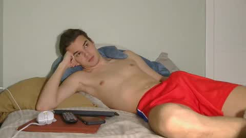 Snapshot of auston_r1ch chatting on December 18, 2024, 2:06 pm Auston 3 online show from December 18, 2024, 2:06 pm