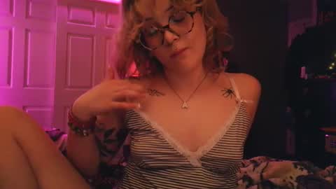 Autie 3 online show from February 25, 2026, 3:27 am