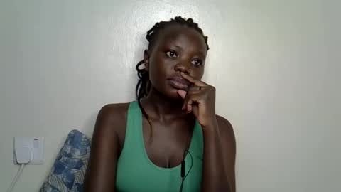 autumnbeagle online show from November 2, 2025, 2:08 pm