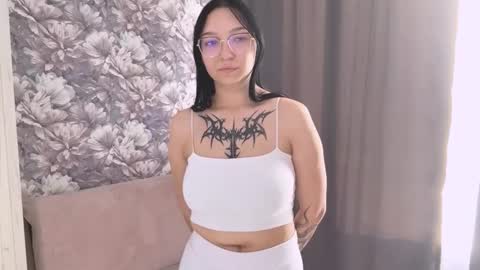 Snapshot of autumnmeddock chatting on October 10, 2025, 10:47 am Lana online show from October 10, 2025, 10:47 am