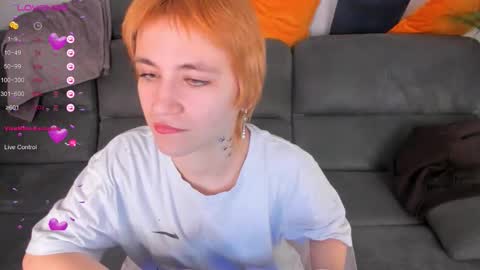 Snapshot of autumnwhisper_ chatting on March 4, 2026, 9:21 pm Alice online show from March 4, 2026, 9:21 pm