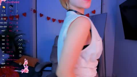 Snapshot of autumnwhisper_ chatting on April 11, 2026, 5:06 pm Alice online show from April 11, 2026, 5:06 pm