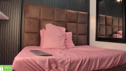 ava_bonny online show from November 28, 2025, 8:55 pm