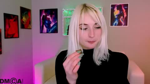 ava demie online show from November 14, 2025, 1:04 am