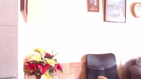 Snapshot of ava_f0xy chatting on May 22, 2026, 7:52 pm Ava Jordana online show from May 22, 2026, 7:52 pm